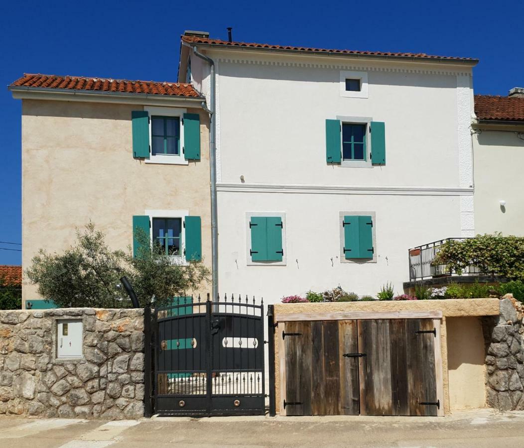 Holiday Home Olea Malinska Dış mekan fotoğraf